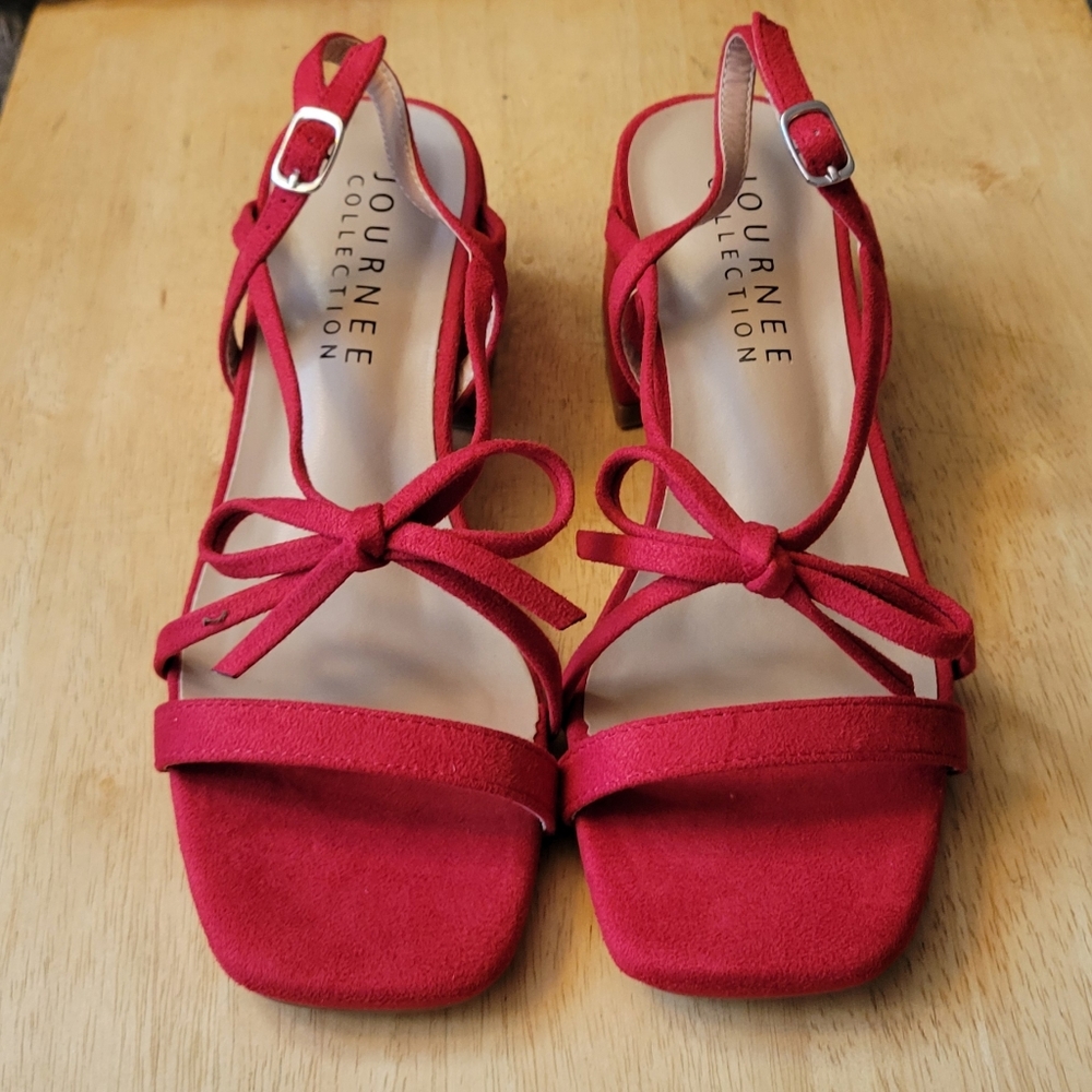 Journee Collection Red Bow Sandals, 6M, NIB - Picture 3 of 10